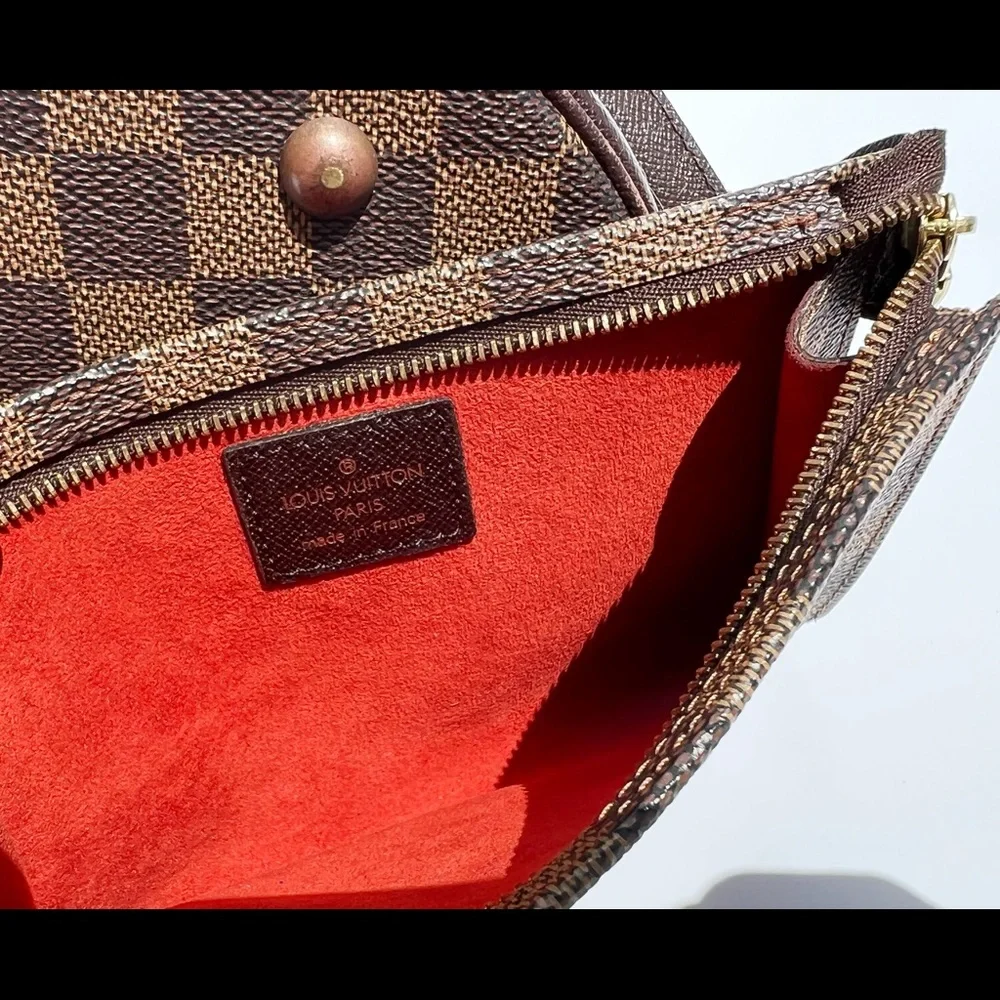 Authentic✅ Louis Vuitton Damier Marais Bucket Shoulder Bag + Zip Pouch - Picture 6 of 12
